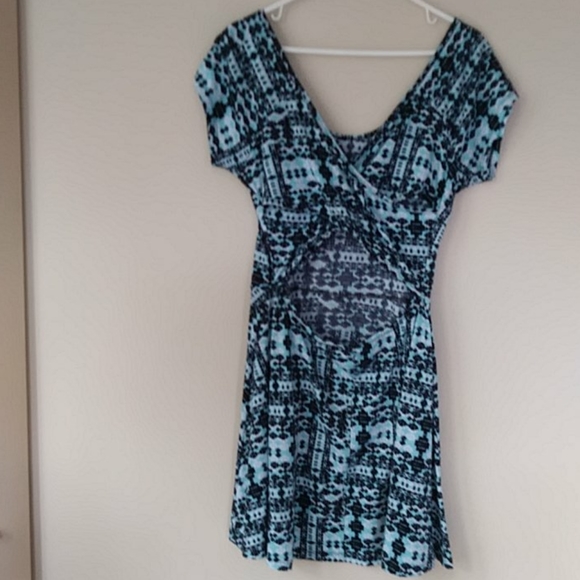 Ultra Flirt Peak A Boo Back Summer Dress Junior XL - Picture 6 of 15